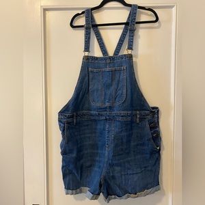 Old Navy Denim Shortalls - XXL